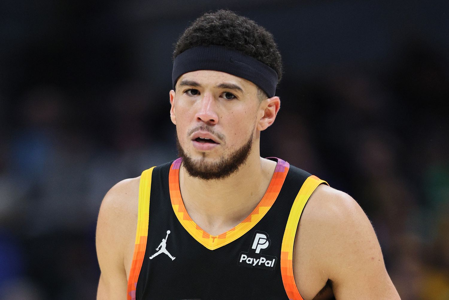 Devin Booker Hairstyle: Basketball Star's Signature Style - Jusebeauty Blog